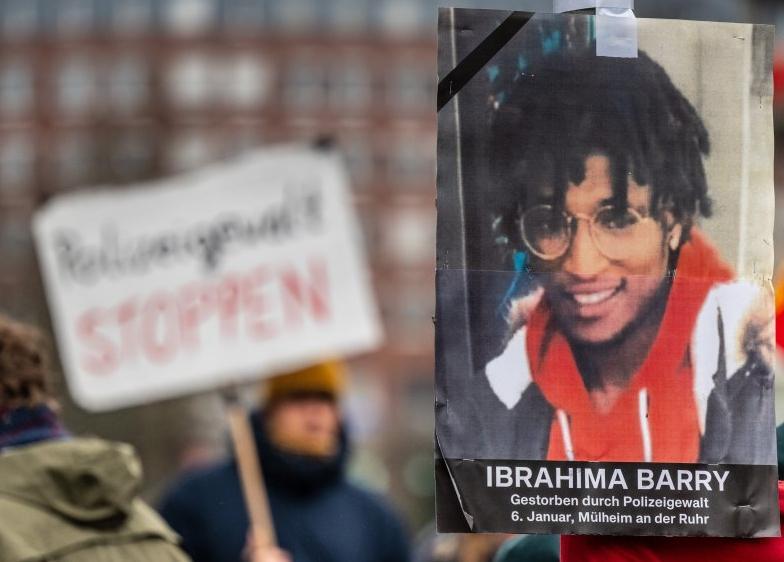Justice for Ibrahima - Foto von der Kundgebung am 13. Januar 2024 in Mülheim